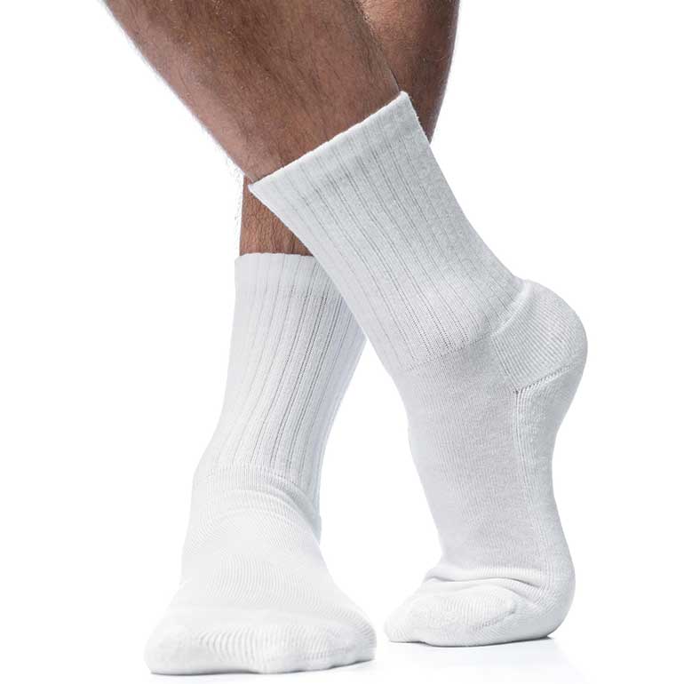 3 روش ساده برای سفید کردن جوراب های سفید